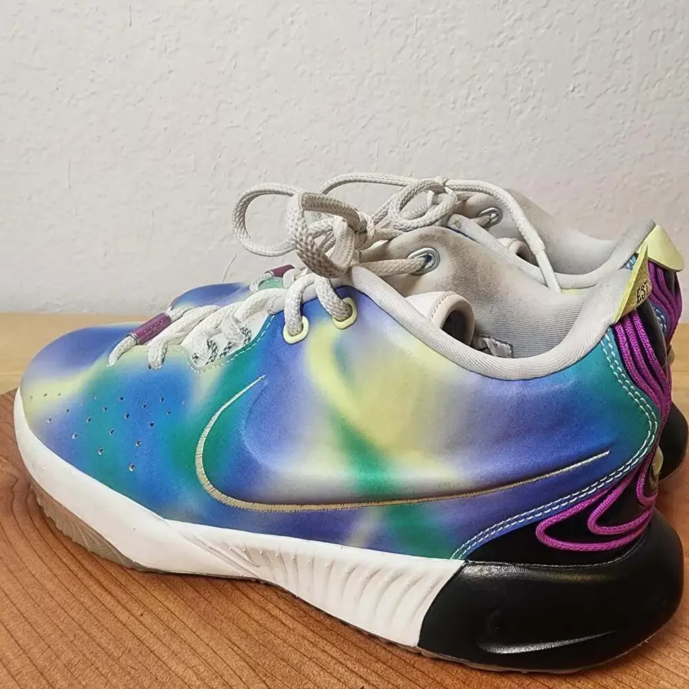 Nike LeBron Shoes Youth Size 6.5Y Multicolor Tie Dye Basketball FN4305-900